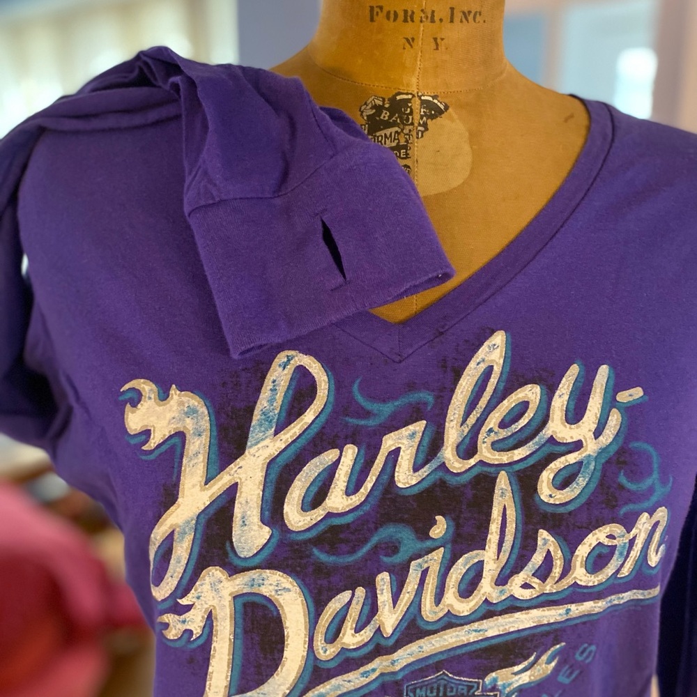 Women’s Harley-Davidson XL Long Sleeved shirt